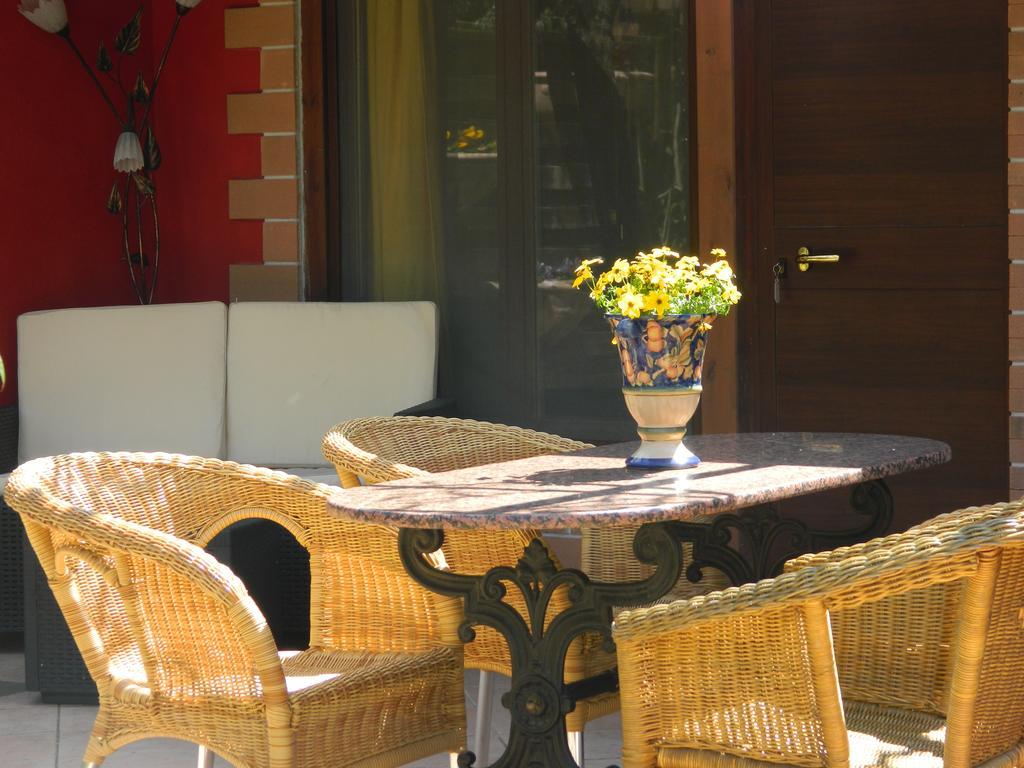 Country Apartments Castel di Decima Ngoại thất bức ảnh